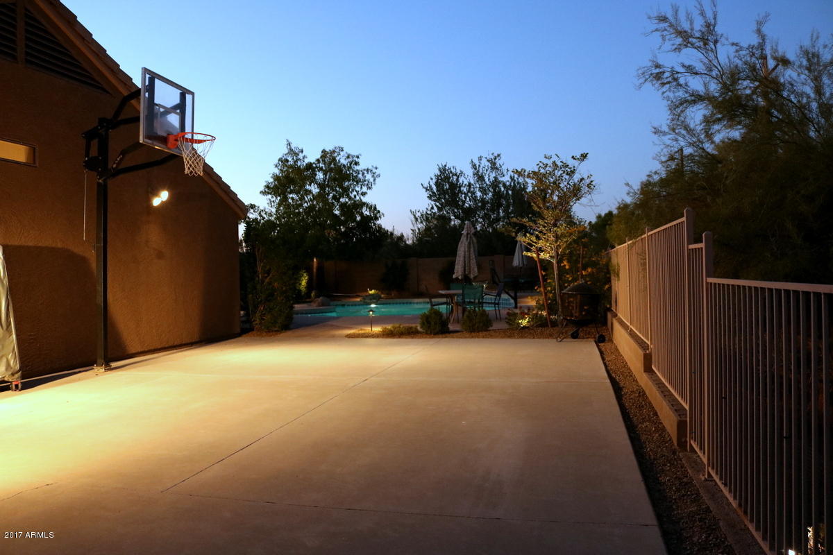 4740 East Sleepy Ranch Road Cave Creek, AZ 85331 - Photo 40 of 50 Some hoops
