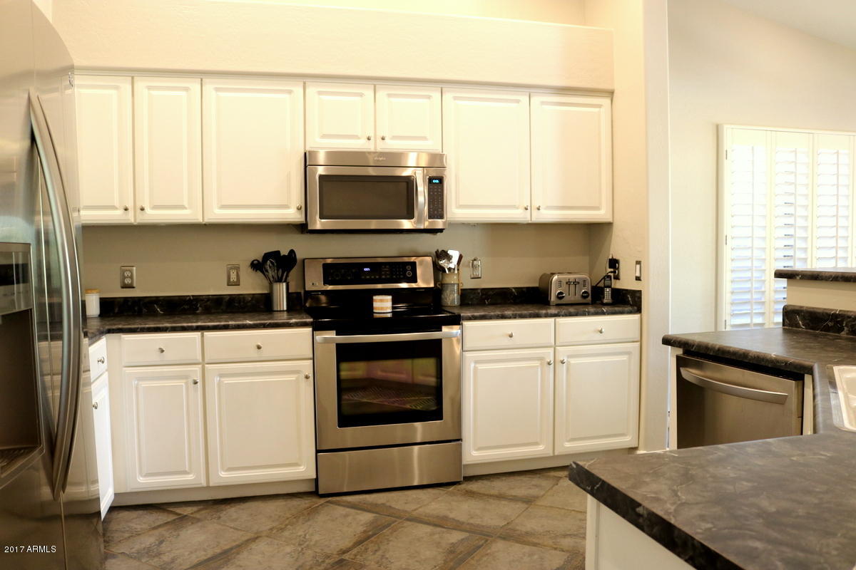 4740 East Sleepy Ranch Road Cave Creek, AZ 85331 - Photo 9 of 50 Great Kitchen