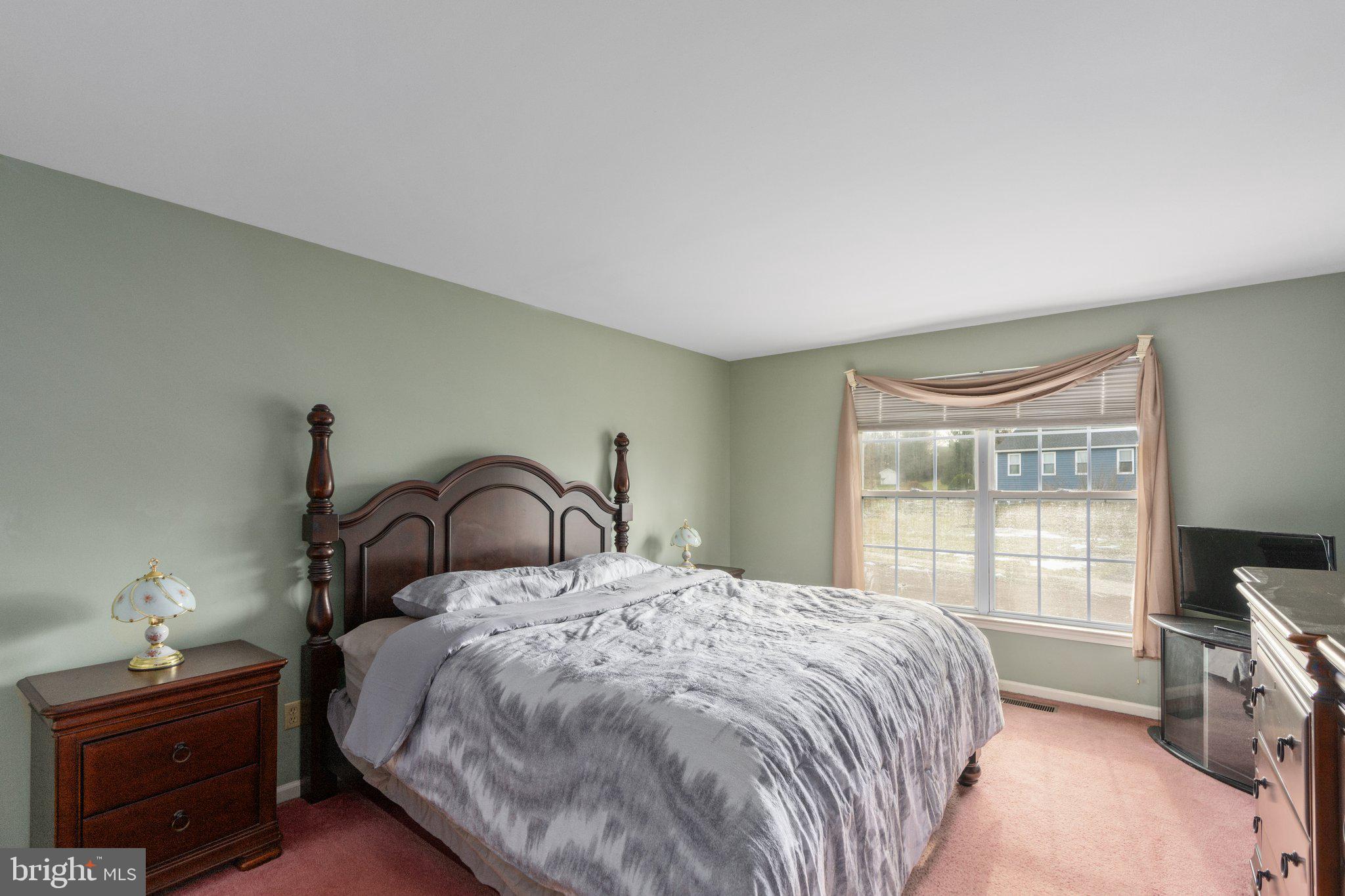 219 Strassburger Road Perkasie, PA 18944 - Photo 32 of 57 Master Bedroom