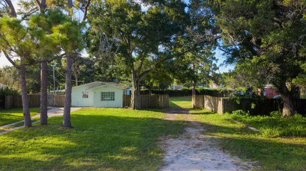 $325,000 | 3516 Ave F, Fort Pierce, FL 34947