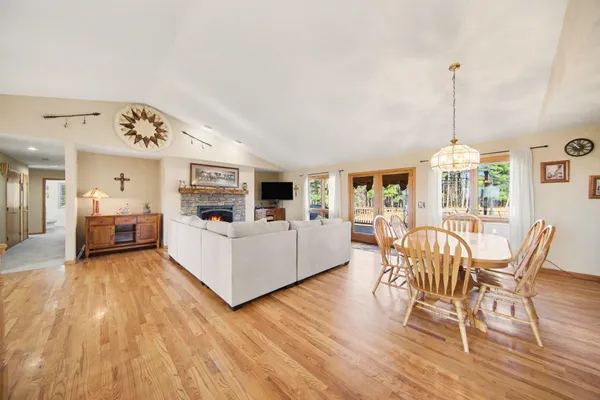 $925,000 | 8600 Whippoorwill Lane, Manchester, MI 48158