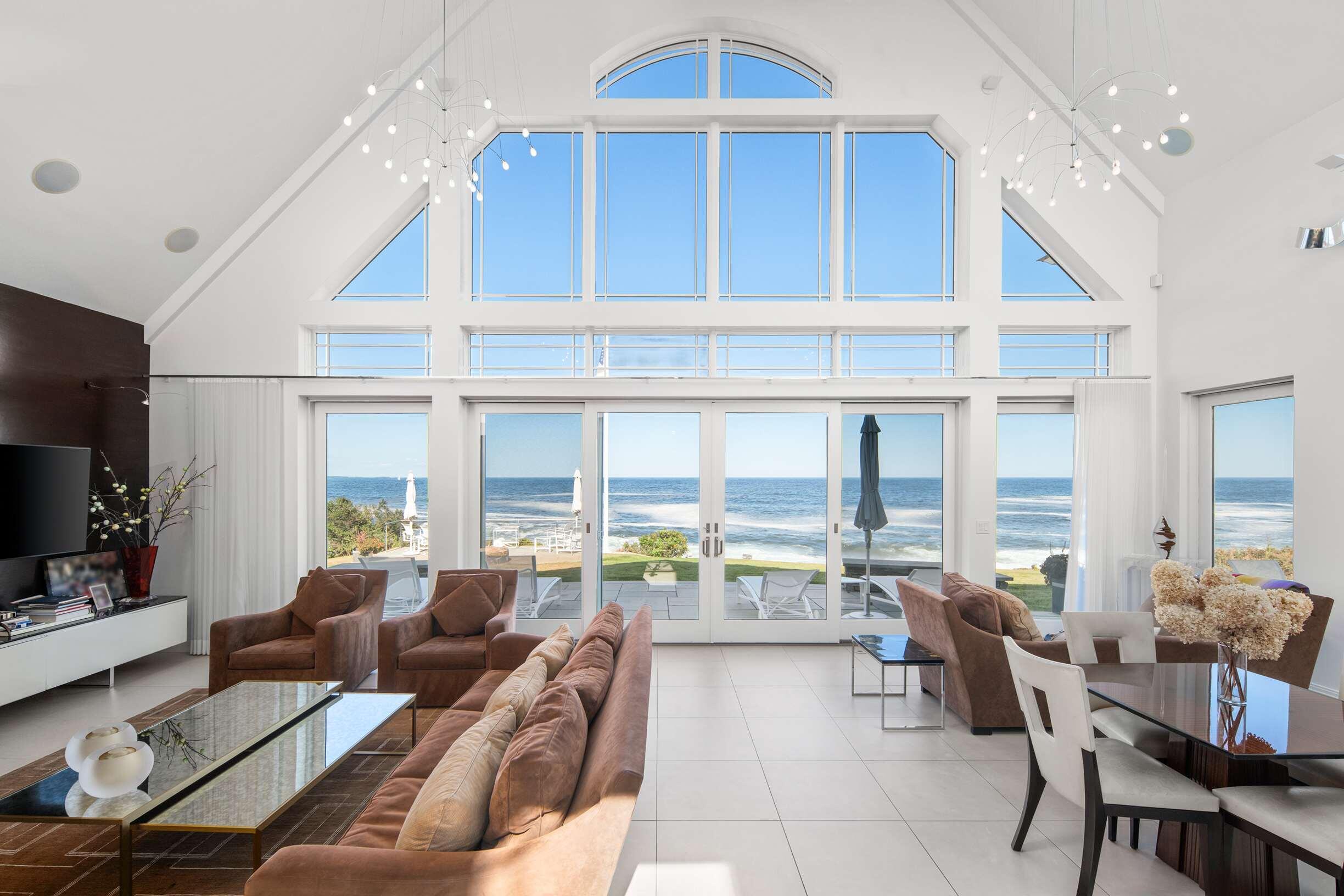 113 Bald Head Cliff Road Cape Neddick, ME 03902 - Photo 7 of 50 Living Room