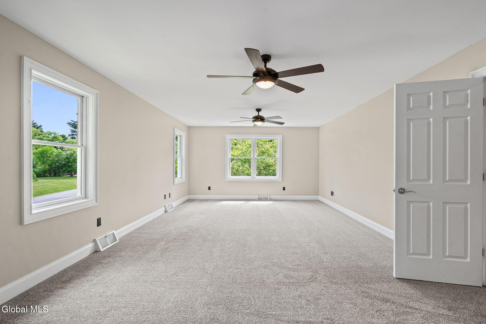 229 Menlo Park Road Niskayuna, NY 12309 - Photo 30 of 55 15-web-or-mls-229-menlo-park-rd