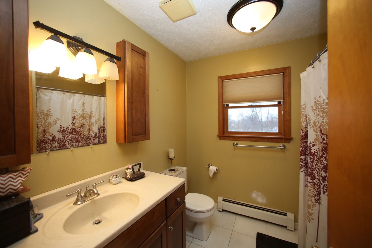 1560 Old Stage Road Westford, VT 05494 - Photo 9 of 35 Gallery Image 9
