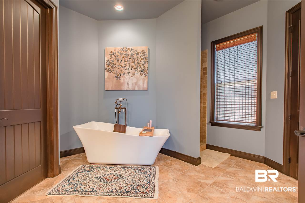 27927 Rigsby Road Daphne, AL 36526 - Photo 15 of 37 Master Soaker Tub