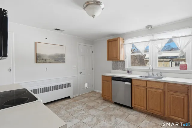 $315,000 | 16 Clarendon Avenue, West Hartford, CT 06110