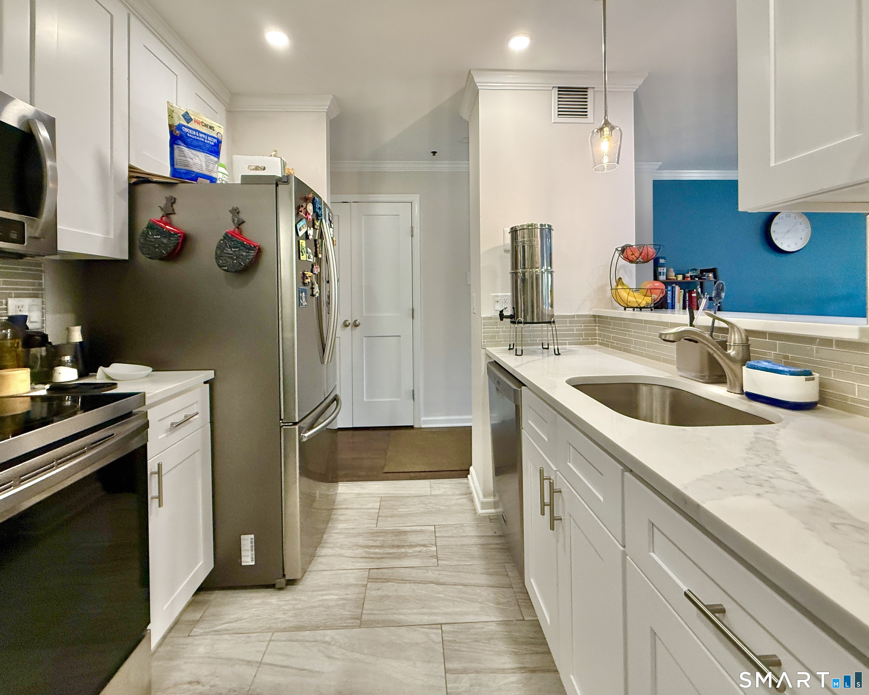 970 Hope Street, Unit 5E Stamford, CT 06907 - Photo 4 of 22