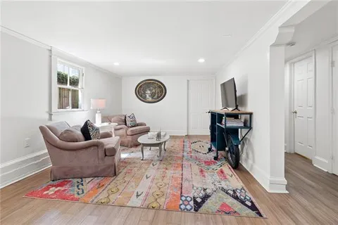 $950,000 | 6112 Chestnut Street, New Orleans, LA 70118