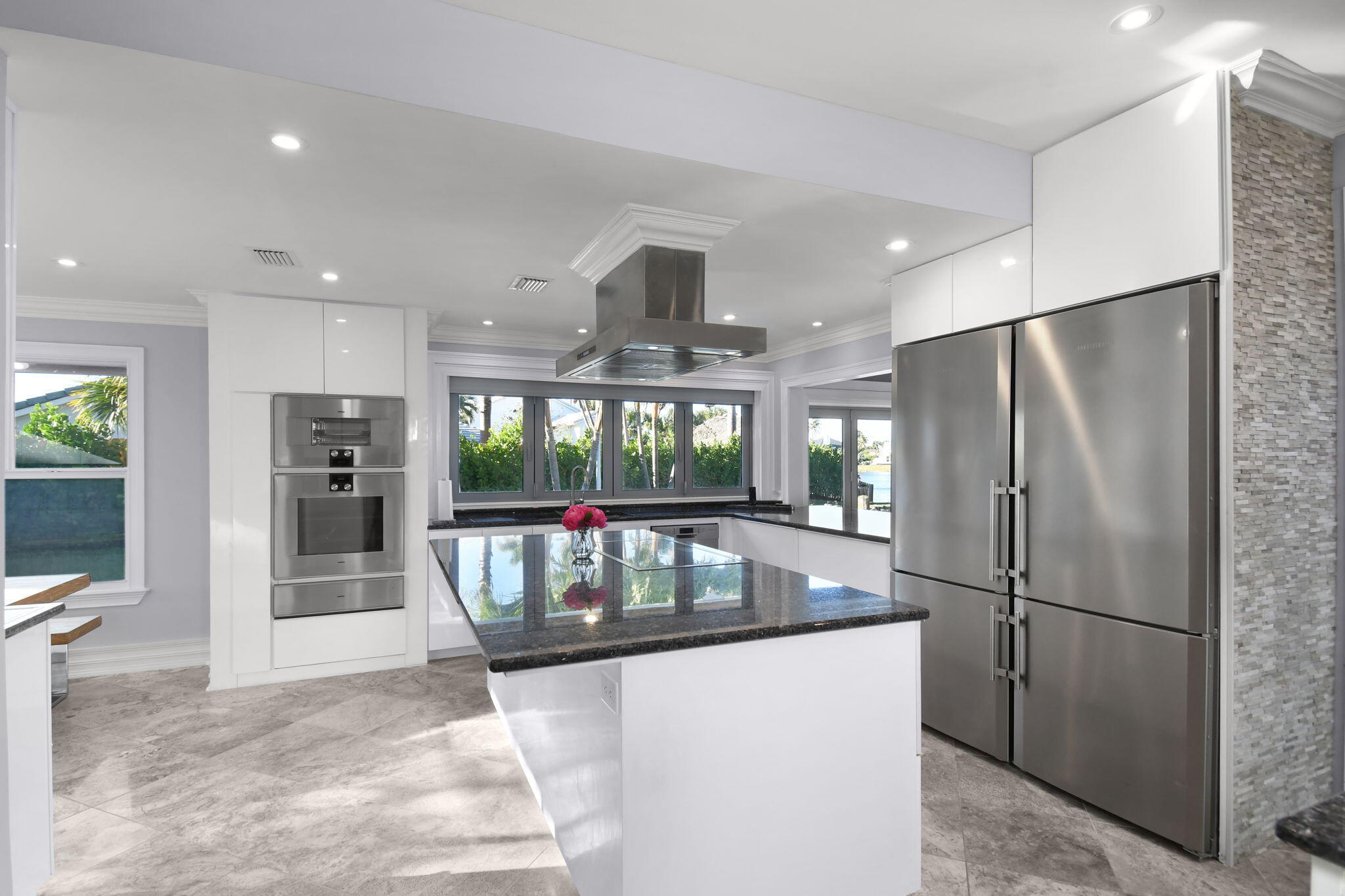 123 Olympus Way Jupiter, FL 33477 - Photo 11 of 116 37-web-or-mls-500_3717