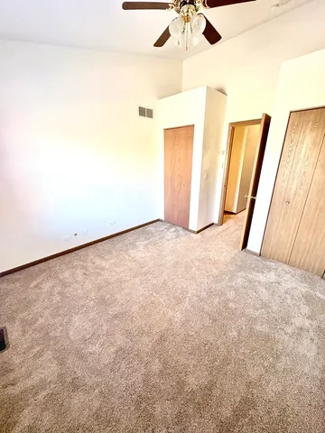 $2,895 | 213 Pamela Drive, Bolingbrook, IL 60440