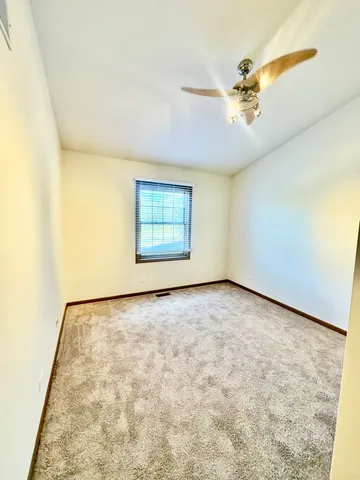 $2,895 | 213 Pamela Drive, Bolingbrook, IL 60440