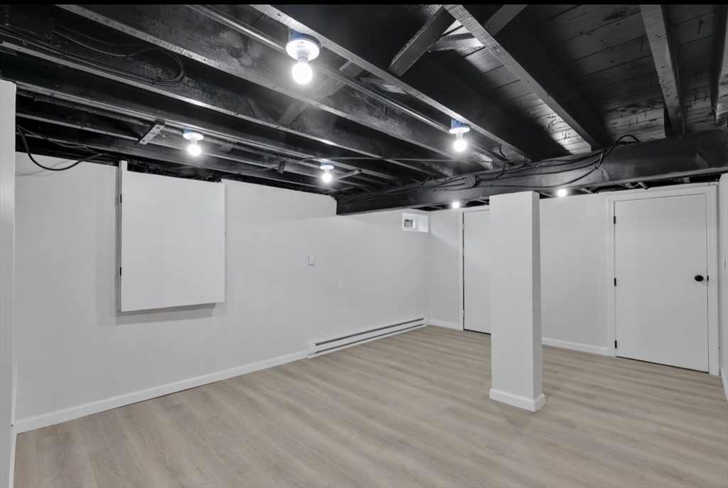 69 Notre Dame Street Springfield, MA 01104 - Photo 16 of 24 Gallery Image 16