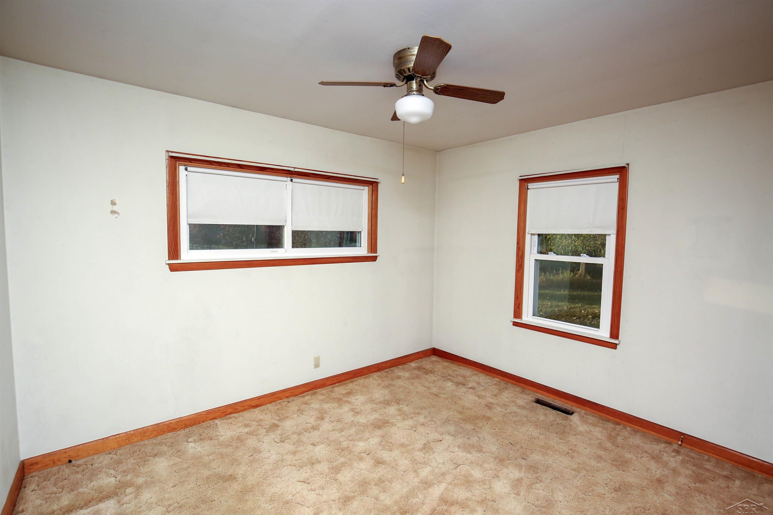 1701 South Castor Road Midland, MI 48640 - Photo 24 of 34 50126899-25.JPG