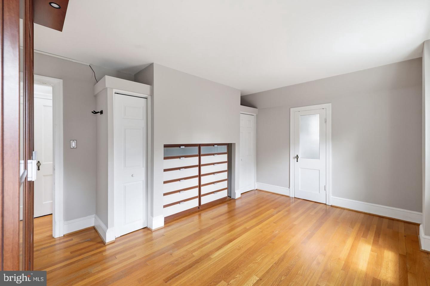 1706 North Glebe Road Arlington, VA 22207 - Photo 27 of 44 Gallery Image 27