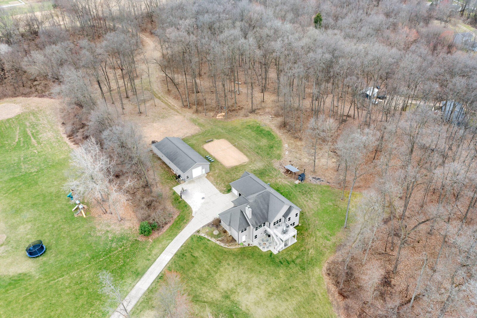 58364 Jennie Drive Three Rivers, MI 49093 - Photo 2 of 47 58364 Jennie Dr (56 of 59)