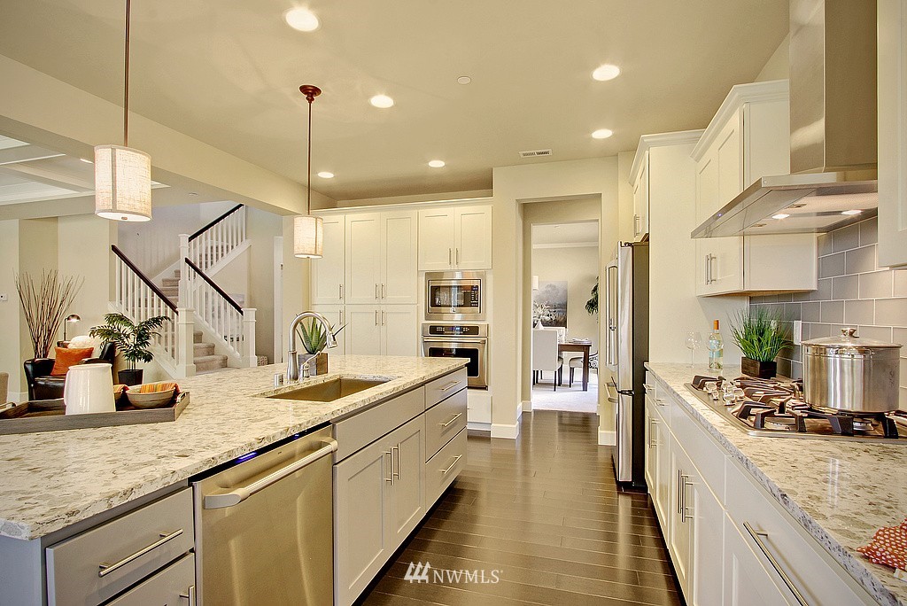 23811 3rd Place West Bothell, WA 98021 - Photo 5 of 24