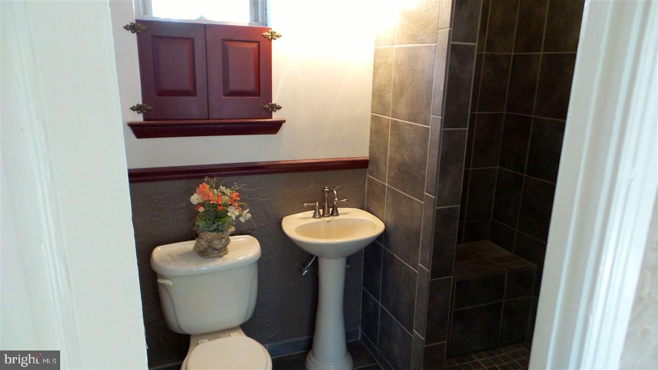1996 Church Road York, PA 17408 - Photo 27 of 35