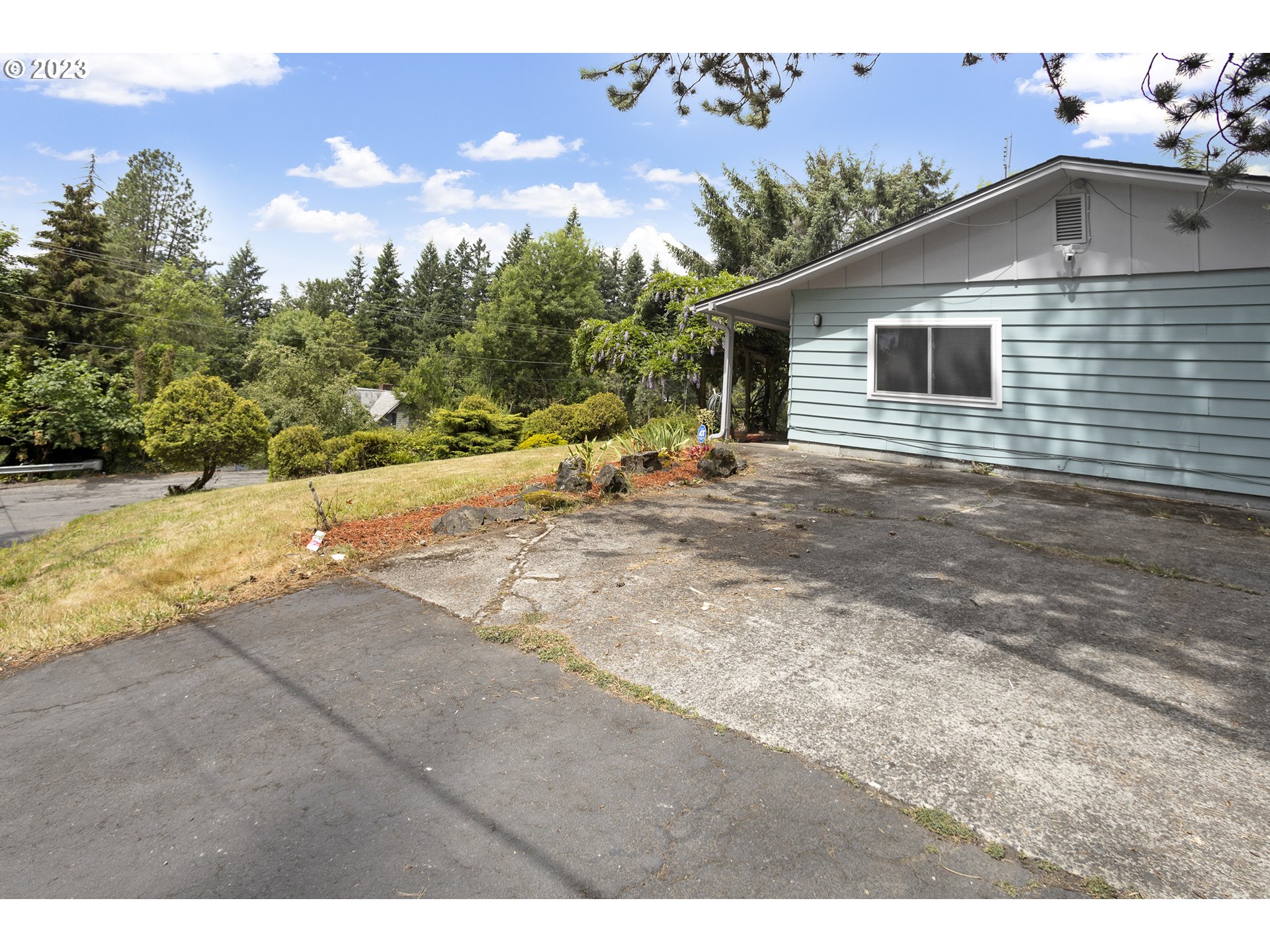 496 Haussler Road Kelso, WA 98626 - Photo 3 of 23 Gallery Image 3