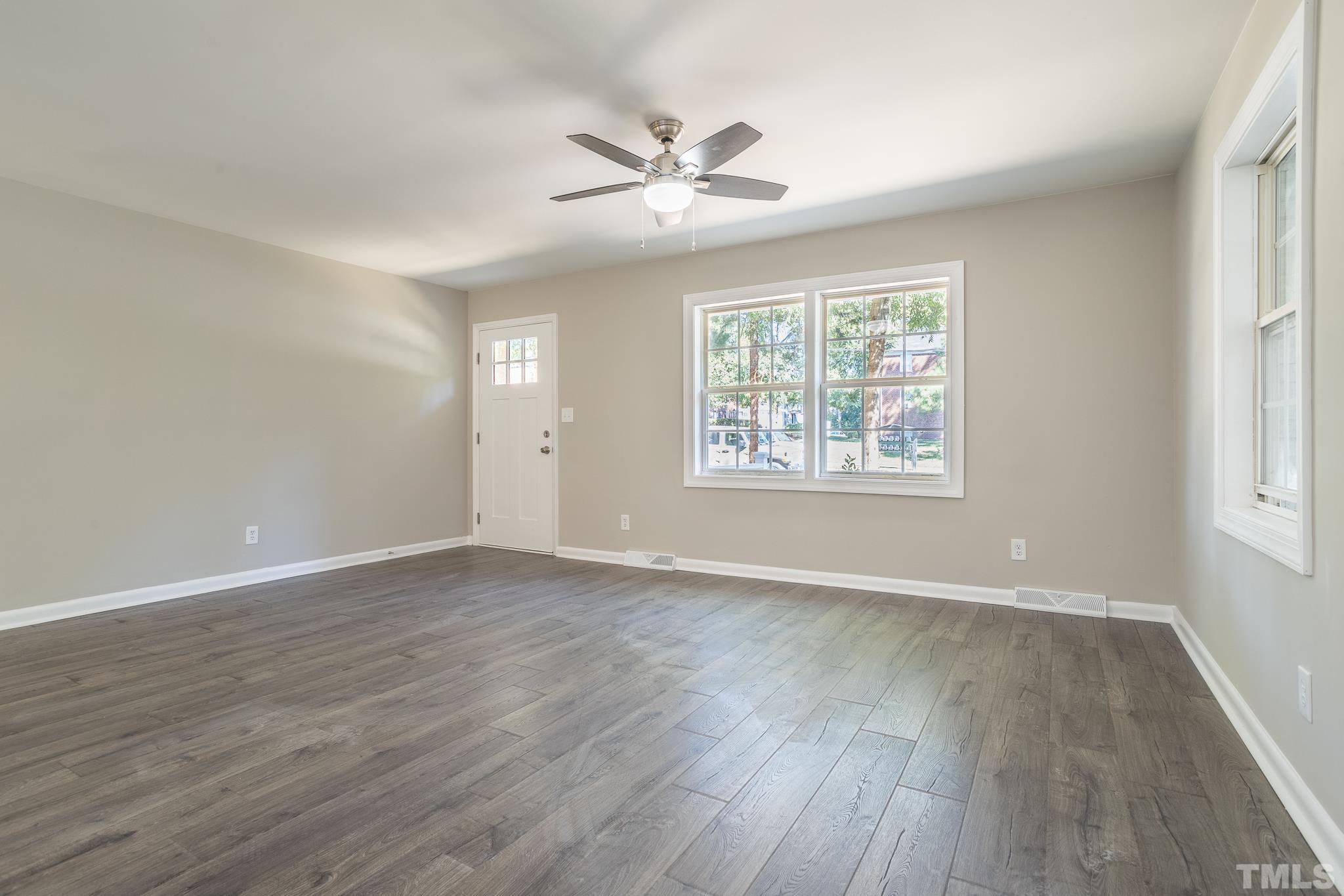 612 Peyton Street Raleigh, NC 27610 - Photo 17 of 37 Gallery Image 17