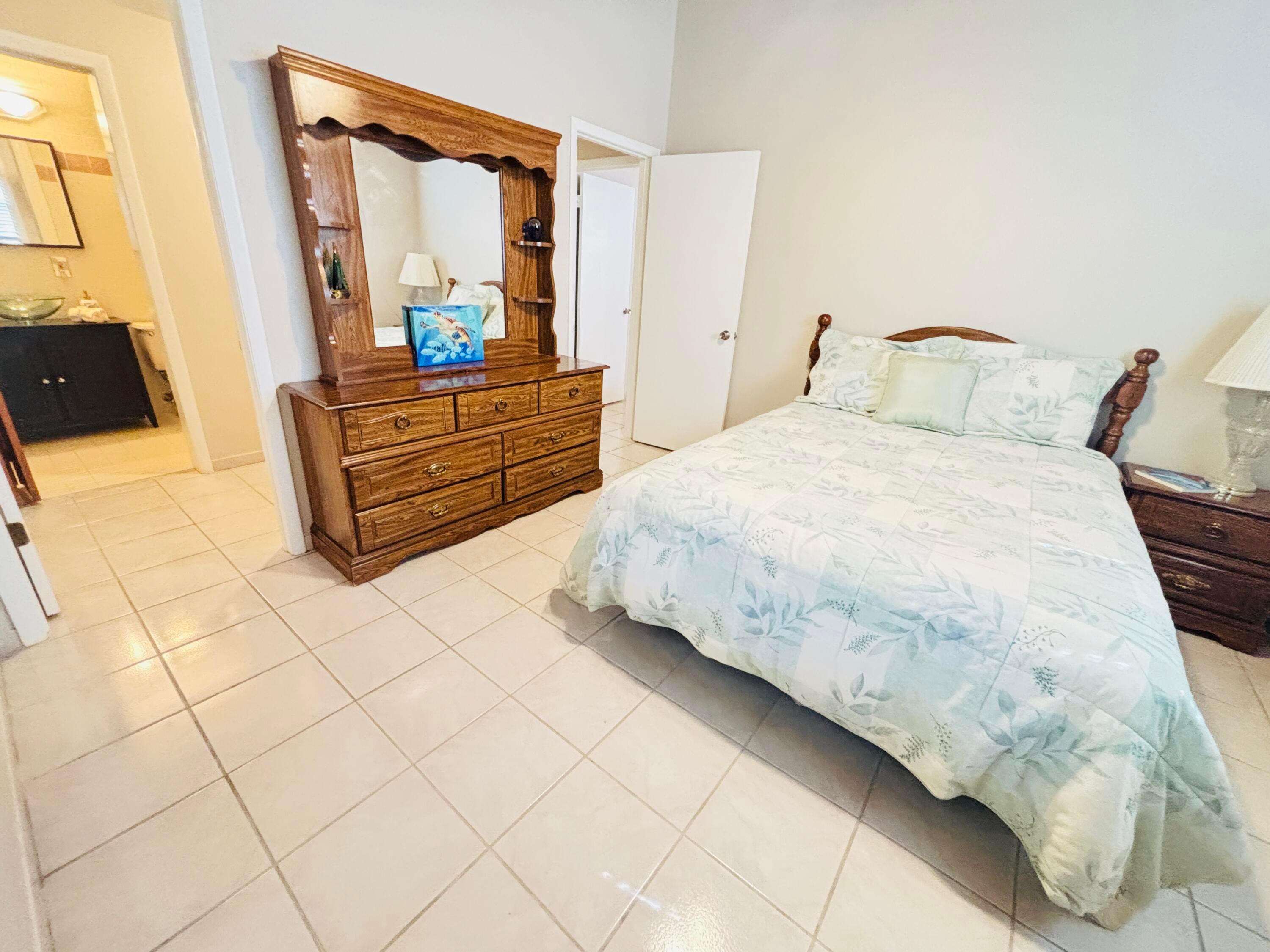 1033 Valencia Road Key Largo, FL 33037 - Photo 30 of 72 Gallery Image 30