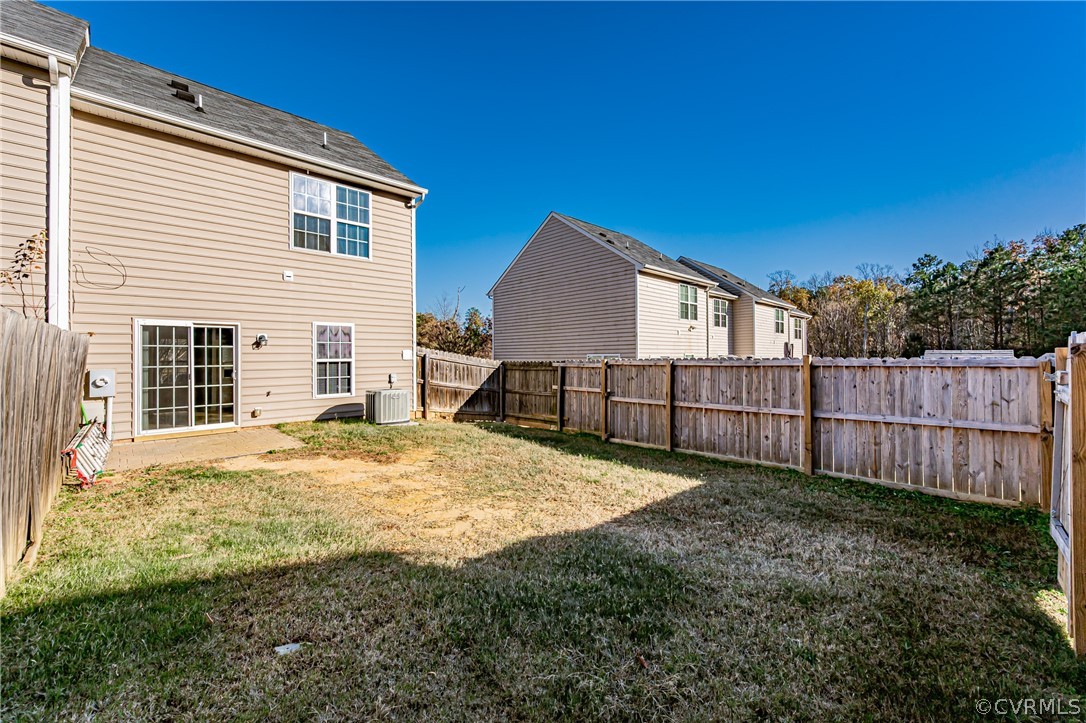 12018 Perdue Springs Loop Chester, VA 23831 - Photo 4 of 38 Gallery Image 4