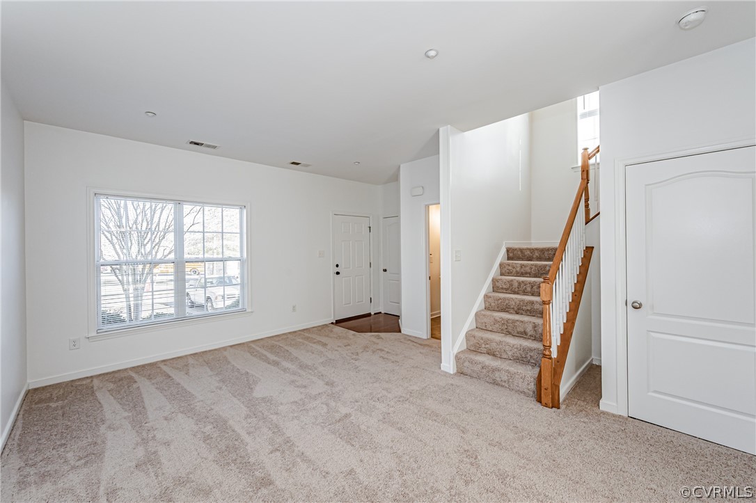 12018 Perdue Springs Loop Chester, VA 23831 - Photo 8 of 38 Gallery Image 8