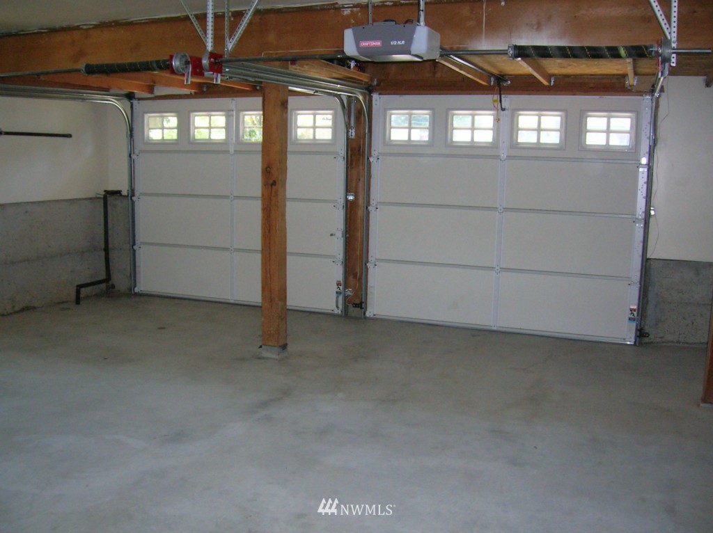 21819 8th Place West Bothell, WA 98021 - Photo 14 of 15