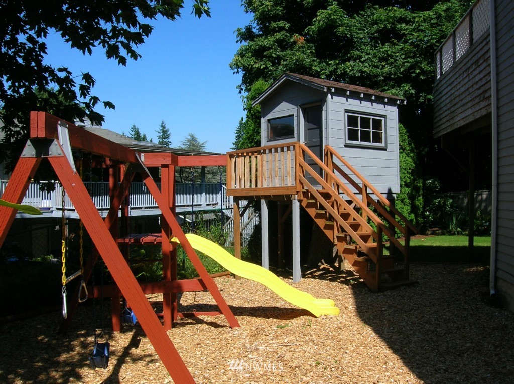 21819 8th Place West Bothell, WA 98021 - Photo 15 of 15