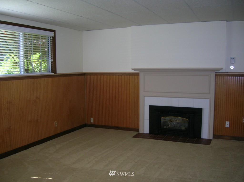 21819 8th Place West Bothell, WA 98021 - Photo 8 of 15
