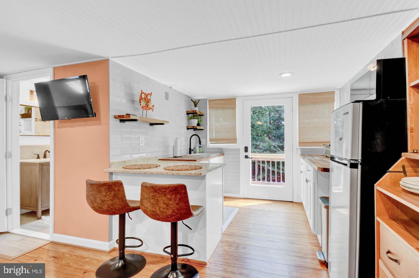 18323 Sharon Road Triangle, VA 22172 - Photo 20 of 39 Gallery Image 20