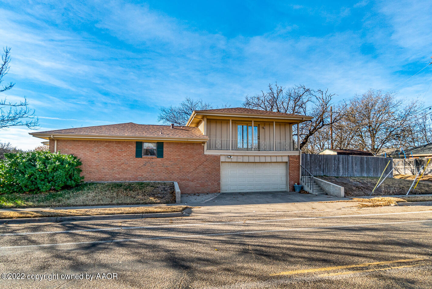 3700 Kingston Road Amarillo, TX 79109 - Photo 3 of 26 Garage View