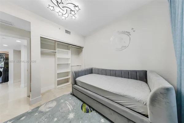 $5,300 | 20000 East Country Club Drive, Unit 311, Aventura, FL 33180