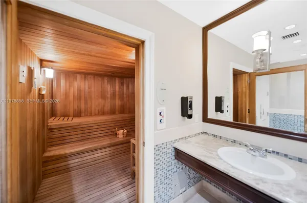 $5,300 | 20000 East Country Club Drive, Unit 311, Aventura, FL 33180