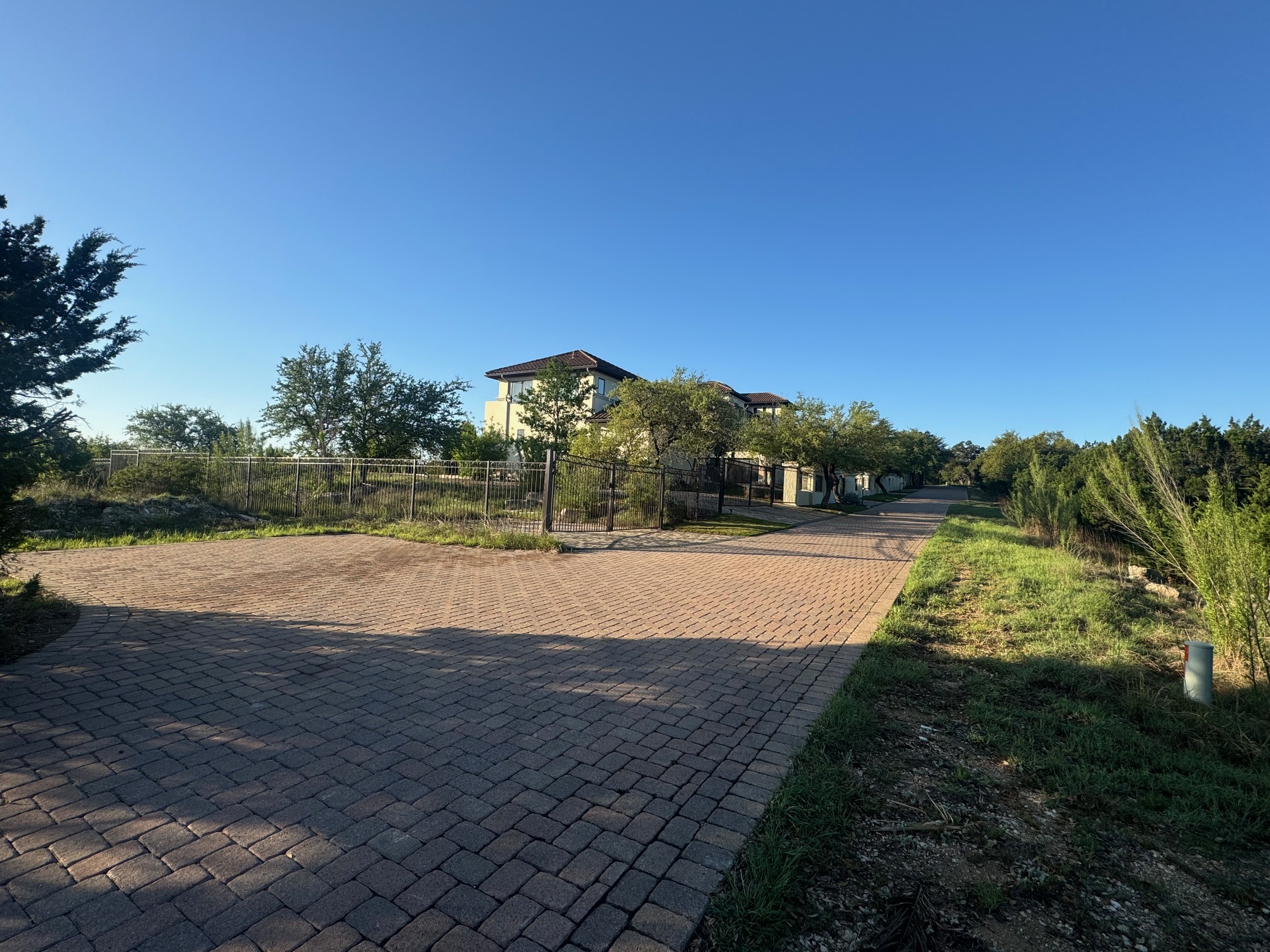 608 Marly Way, Unit 5 Austin, TX 78733 - Photo 8 of 30 View of Driveway from Marly way to the lot.