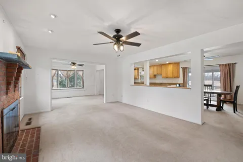 $590,000 | 3172 Dupont Parkway, Odessa, DE 19730