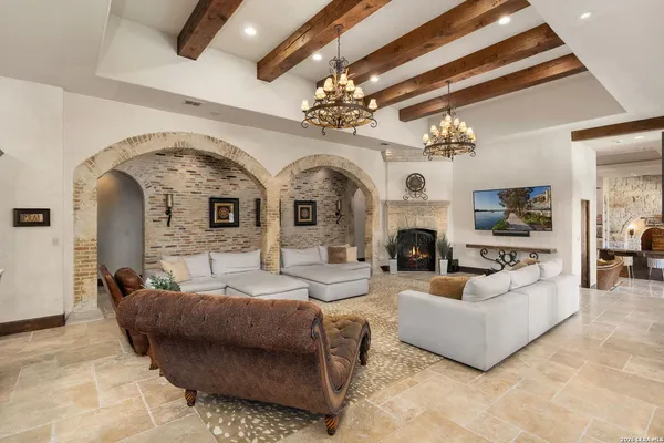 $5,470,000 | 210 Riverwood, Boerne, TX 78006
