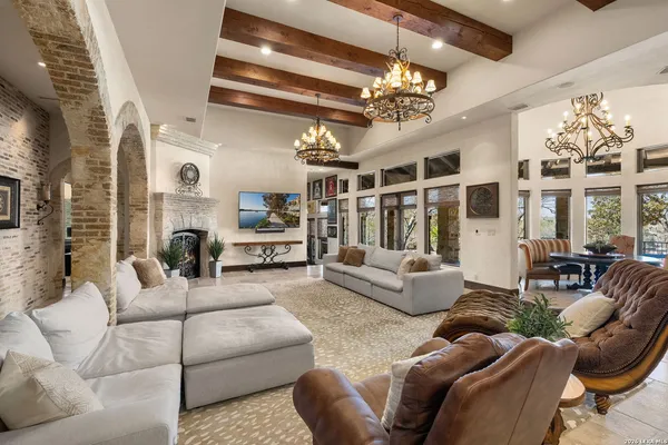 $5,470,000 | 210 Riverwood, Boerne, TX 78006
