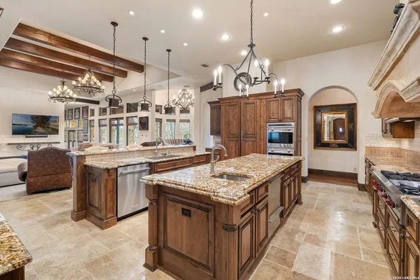 $5,470,000 | 210 Riverwood, Boerne, TX 78006