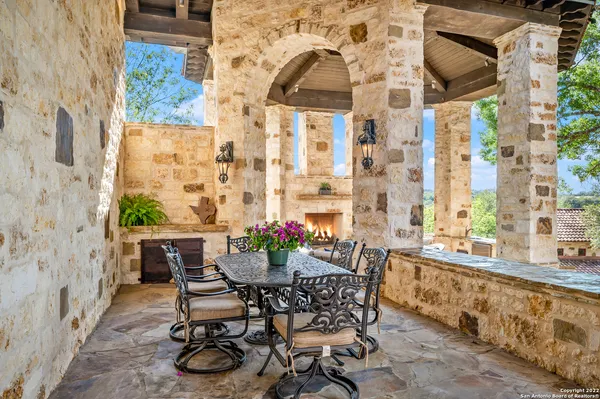 $5,470,000 | 210 Riverwood, Boerne, TX 78006