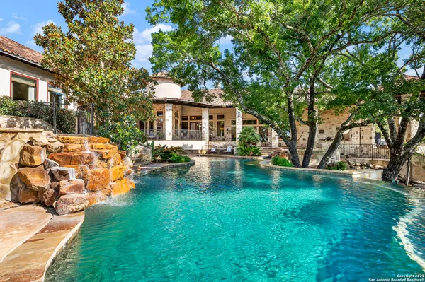 $5,470,000 | 210 Riverwood, Boerne, TX 78006