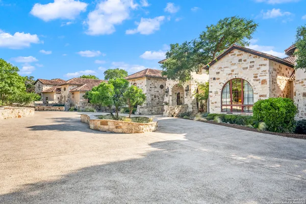 $5,470,000 | 210 Riverwood, Boerne, TX 78006