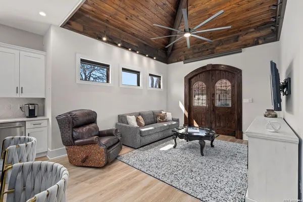 $5,470,000 | 210 Riverwood, Boerne, TX 78006