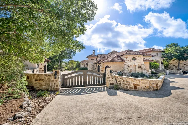 $5,470,000 | 210 Riverwood, Boerne, TX 78006