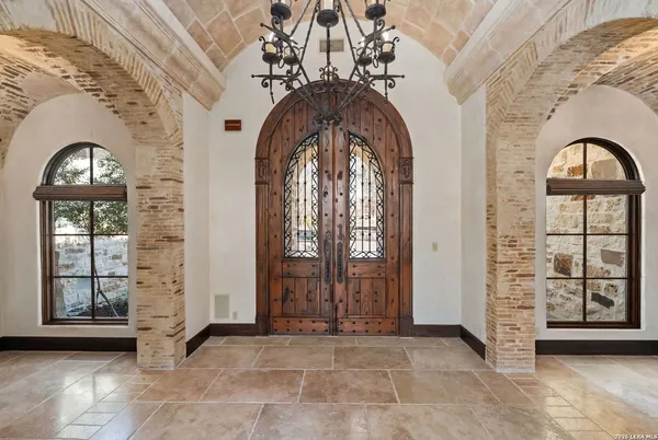 $5,470,000 | 210 Riverwood, Boerne, TX 78006
