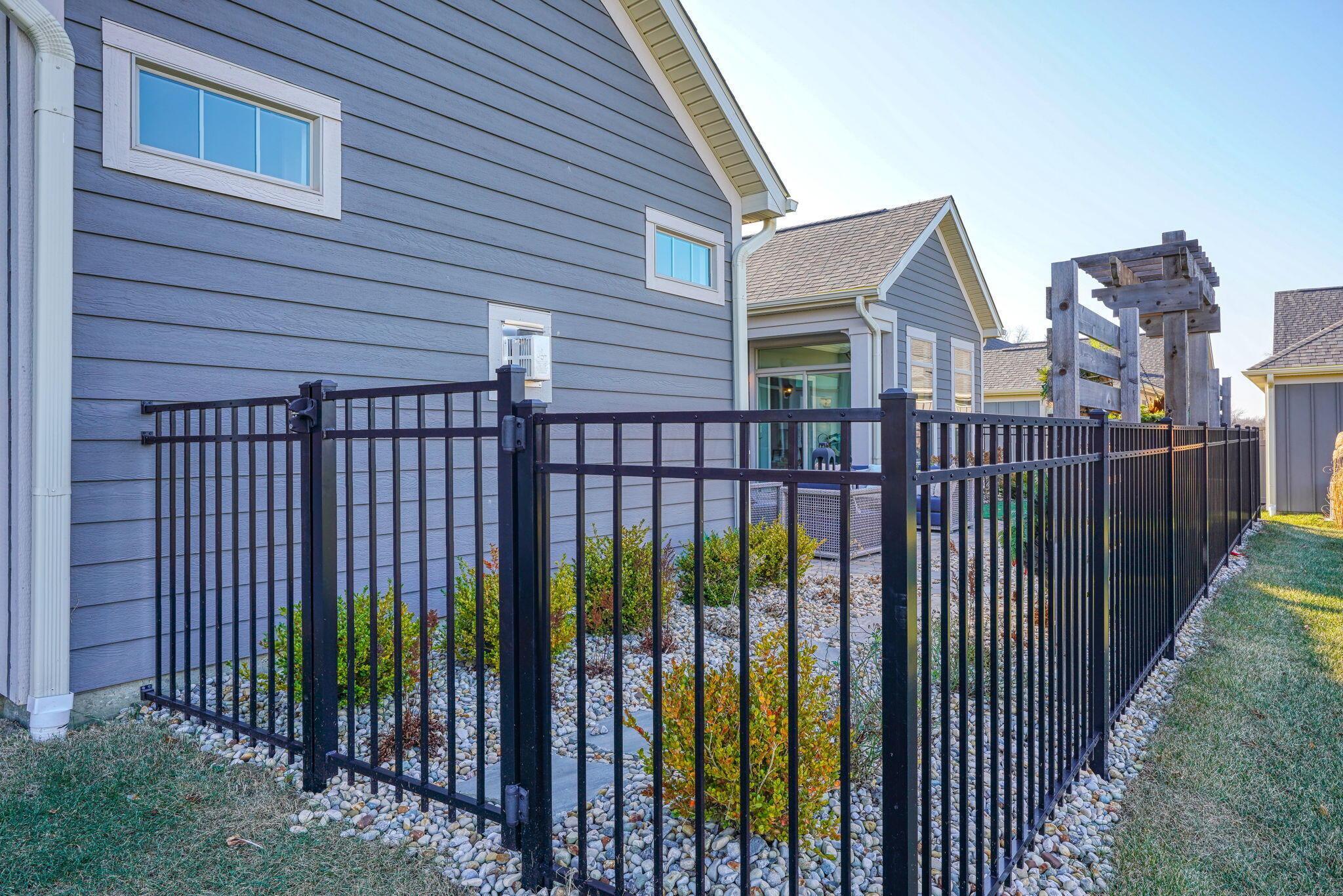 6660 Trinity Mist Way Delaware, OH 43015 - Photo 55 of 62 Fenced courtyard