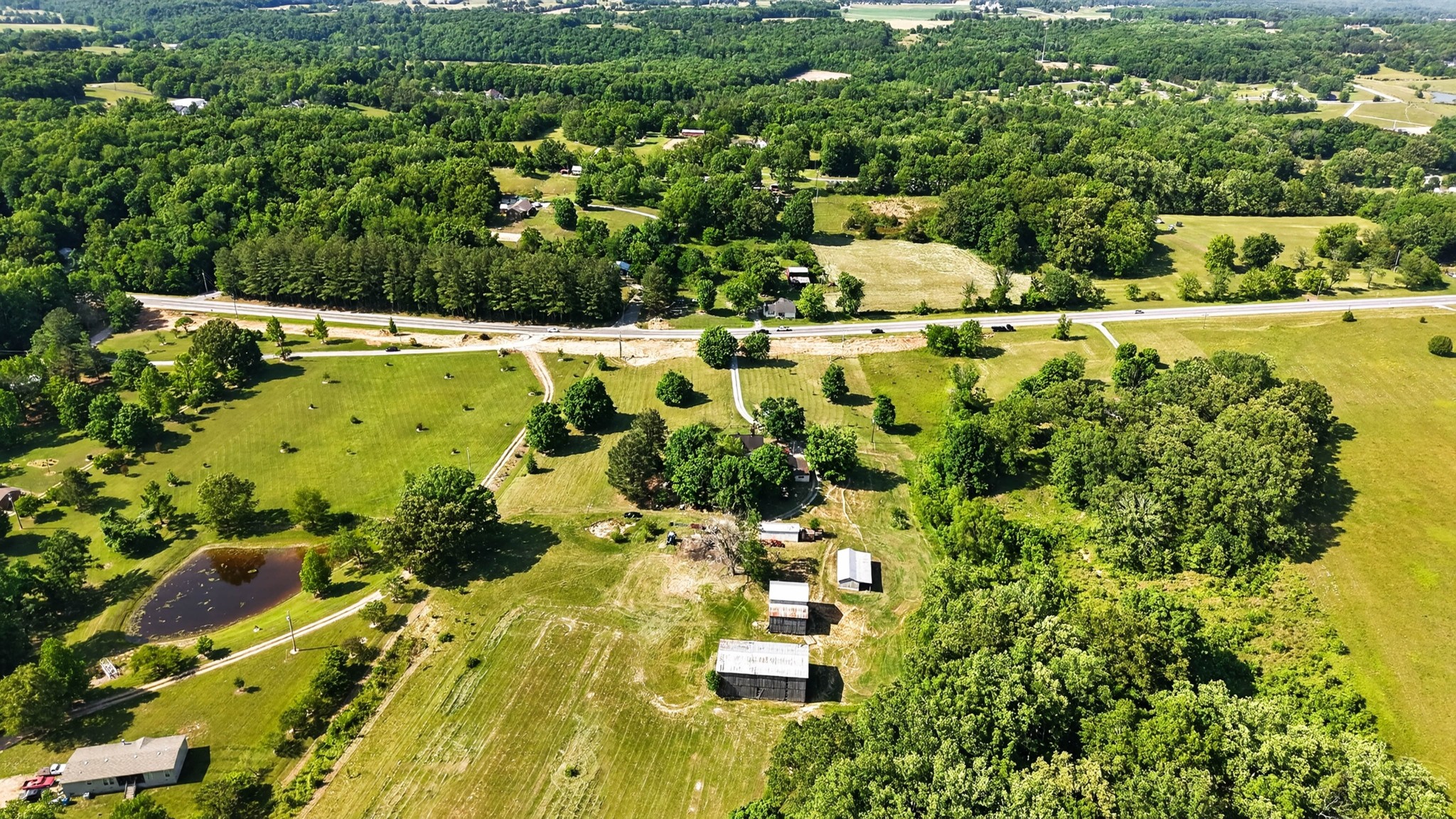 1804 Highway 52 Portland, TN 37148 - Photo 35 of 40