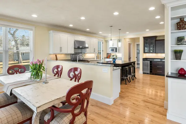 $3,849,000 | W3024 Longview Green Lake, Markesan, WI 53946