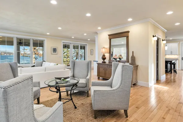 $3,849,000 | W3024 Longview Green Lake, Markesan, WI 53946