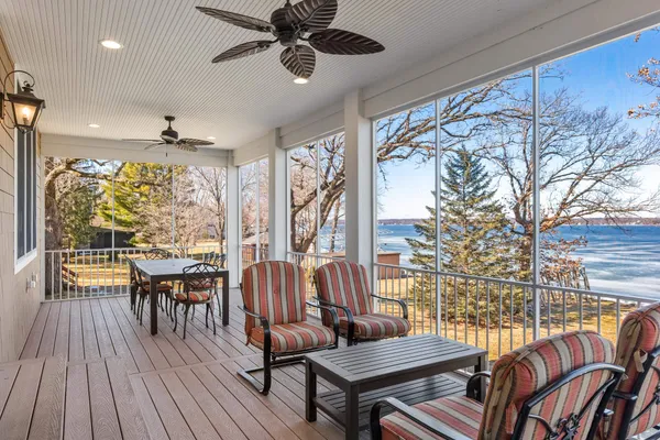 $3,849,000 | W3024 Longview Green Lake, Markesan, WI 53946