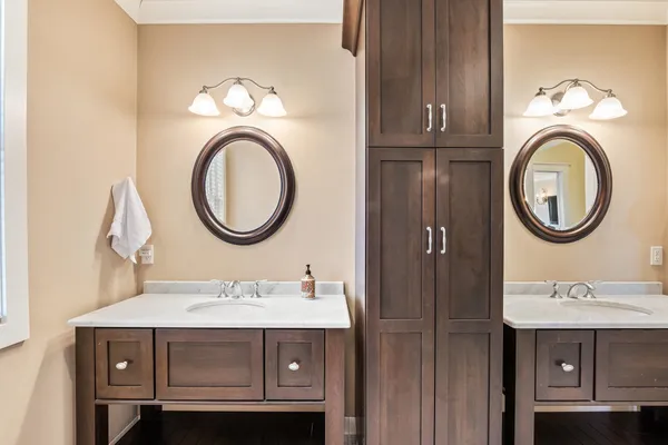 $3,849,000 | W3024 Longview Green Lake, Markesan, WI 53946